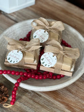 Load image into Gallery viewer, HANDCRAFTED NATURAL BAR SOAP GIFT SET
